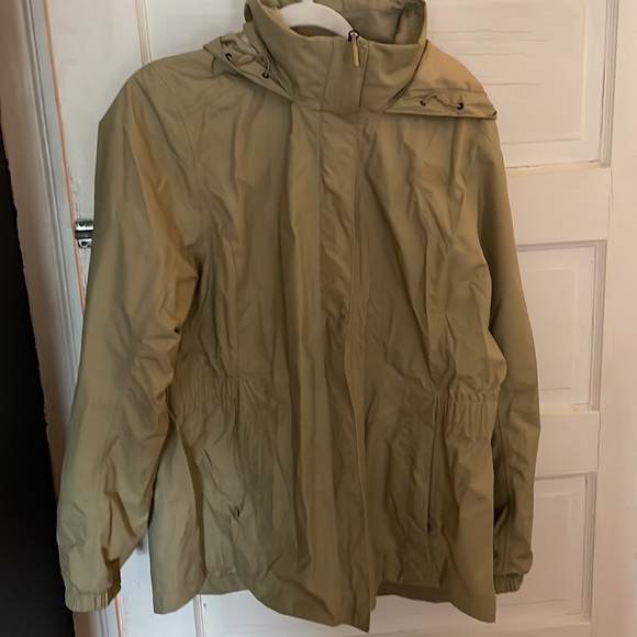 The Northface Rain Jacket Beige XL Khaki Women - Picture 3 of 7